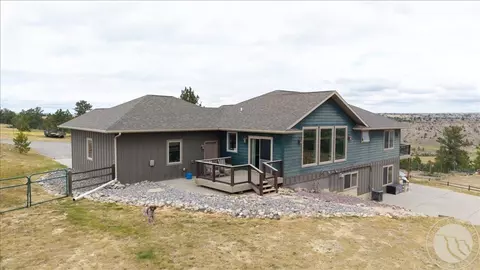 Exterior - 13605 N Ranchairo Rd, Molt, MT 59057 photo 4 of 10