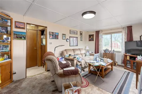 Living - 15 Cactus Dr, Fromberg, MT 59029 photo 1 of 1