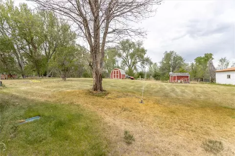 Exterior - 15 Cactus Dr, Fromberg, MT 59029 photo 7 of 12