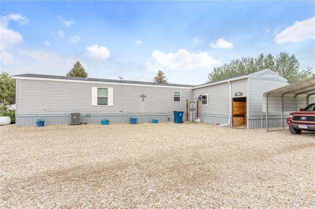 303 Gregg St, Ryegate, MT 59074