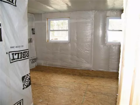 Bedroom - 448 W Parrot Creek Rd, Roundup, MT 59072 photo 3 of 3
