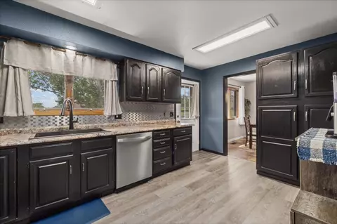 Kitchen - 1328 Beartooth Dr, Laurel, MT 59044 photo 1 of 3
