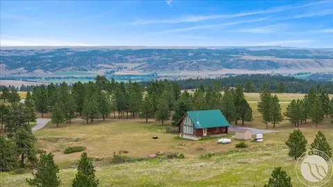 422 Shane Ridge Rd, Columbus, MT 59019