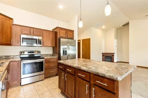 Kitchen - 5933 Foxtail W, Billings, MT 59106 photo 4 of 4