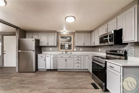 Kitchen - 8500 Prairie Hawk Rd, Billings, MT 59105 photo 1 of 3