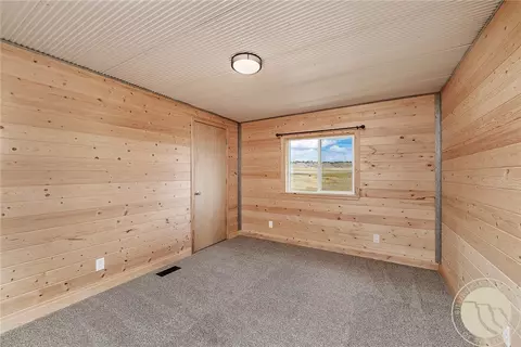Bedroom - 8500 Prairie Hawk Rd, Billings, MT 59105 photo 2 of 3