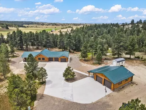 71 Hay Coulee Rd, Roundup, MT 59072