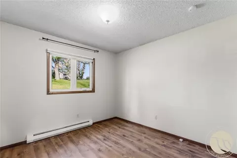 Bedroom - 7851 Spear Dr, Shepherd, MT 59079 photo 2 of 7