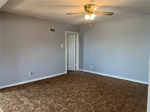 Living - 1306 B Ave, Circle, MT 59215 photo 4 of 6