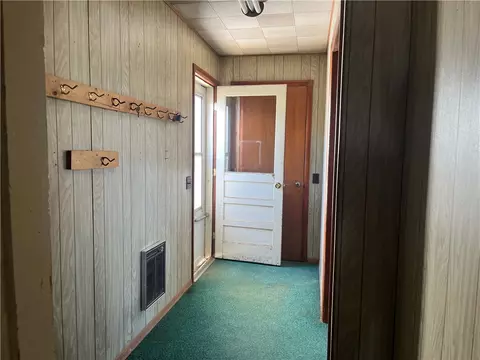 Entry Way - 1306 B Ave, Circle, MT 59215 photo 3 of 3