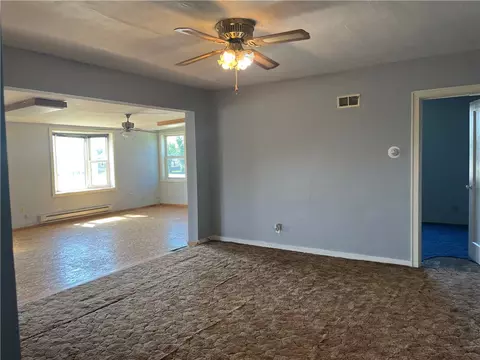 Living - 1306 B Ave, Circle, MT 59215 photo 5 of 6