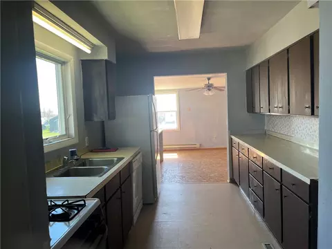 Kitchen - 1306 B Ave, Circle, MT 59215 photo 1 of 2