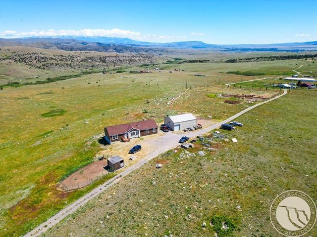 14 Pony Ln, Livingston, MT 59047