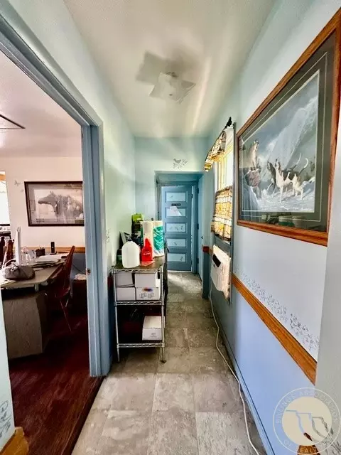 Entry Way - 303 E 1st St E #5-6, Roundup, MT 59072 photo 2 of 3