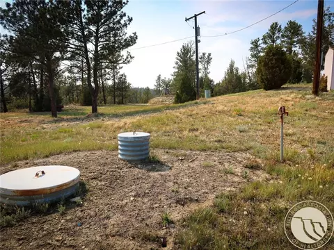 Exterior - 2 Quail Trl, Roundup, MT 59072 photo 3 of 4