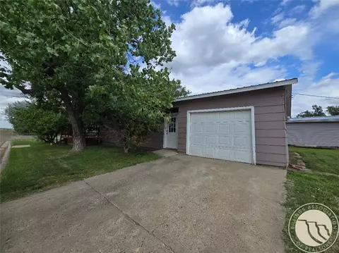 Exterior - 302 S 8th St E, Baker, MT 59313 photo 4 of 8