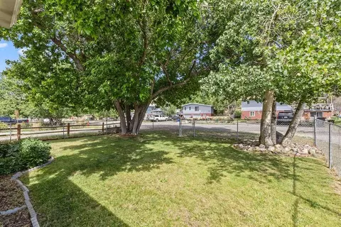 Exterior - 210 S Avis St, Absarokee, MT 59001 photo 10 of 10