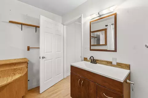 Bath - 210 S Avis St, Absarokee, MT 59001 photo 6 of 6