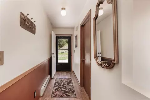 Entry Way - 6 Eagle Mountain Rd, Columbus, MT 59019 photo 1 of 1
