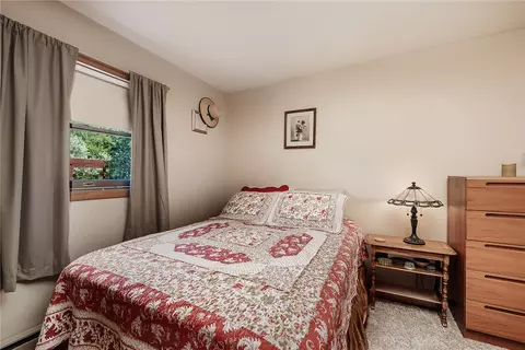 Bedroom - 6 Eagle Mountain Rd, Columbus, MT 59019 photo 1 of 5
