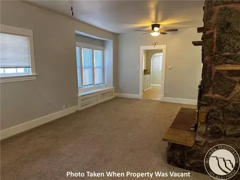 407 E 5th St, Laurel, MT 59044 photo 2