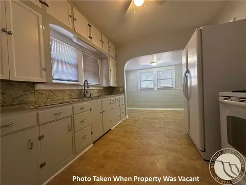 407 E 5th St, Laurel, MT 59044 photo 4