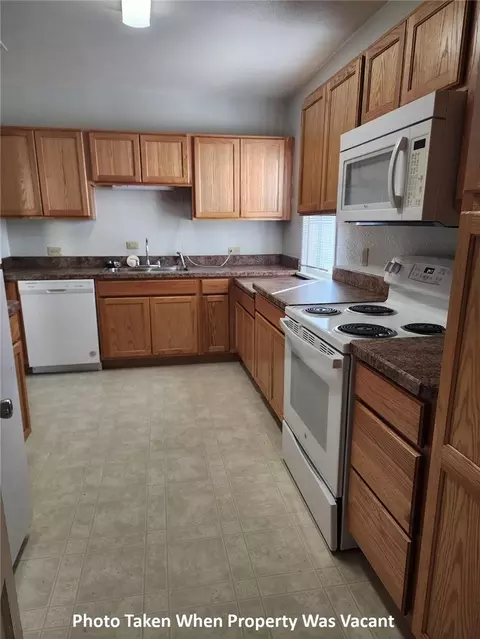 408 5th Ave, Laurel, MT 59044 photo 2