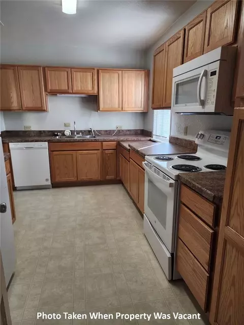 408 5th Ave, Laurel, MT 59044 photo 2