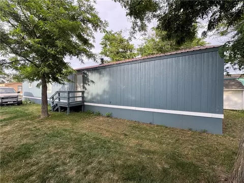 922 Yellowstone River Rd #E-2, Billings, MT 59105