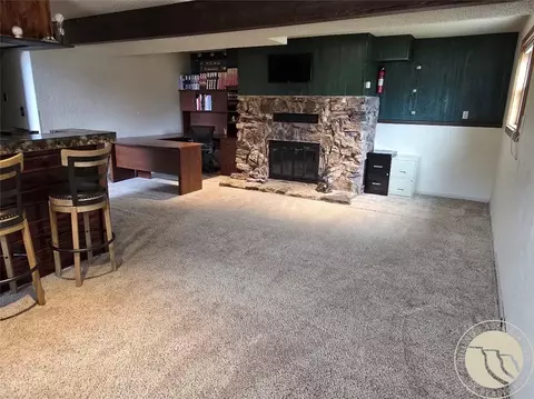 Living - 309 W Kewanee Ave, Baker, MT 59313 photo 4 of 5