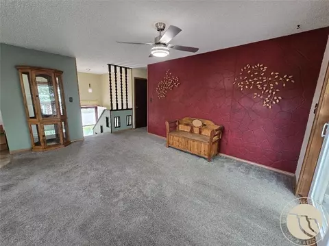 Living - 309 W Kewanee Ave, Baker, MT 59313 photo 3 of 5