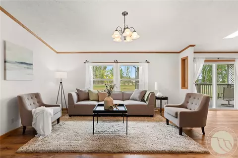 Living - 8 Rogers Pl, Laurel, MT 59044 photo 8 of 10