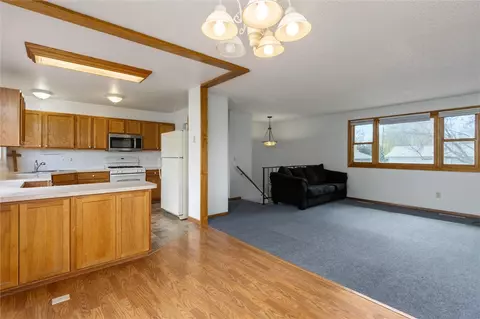 Living - 1107 11th Ave, Laurel, MT 59044 photo 6 of 7