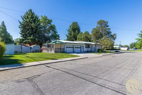 Exterior - 416 Mountain View Ln, Laurel, MT 59044 photo 7 of 9