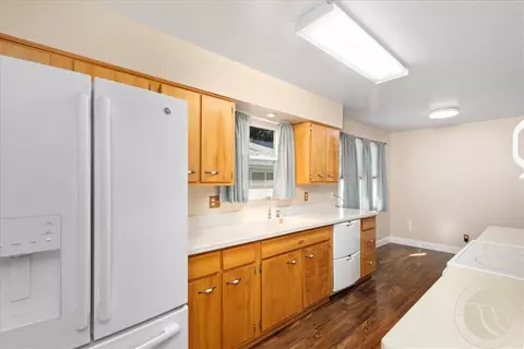 Kitchen - 416 Mountain View Ln, Laurel, MT 59044 photo 6 of 6