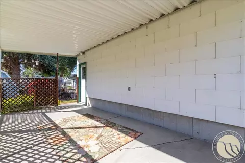 Exterior - 416 Mountain View Ln, Laurel, MT 59044 photo 6 of 9