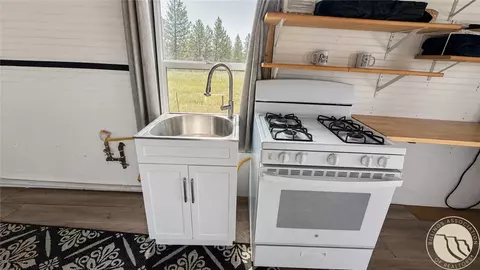 Kitchen - 110 Snowflake Rd, Roundup, MT 59072 photo 2 of 2