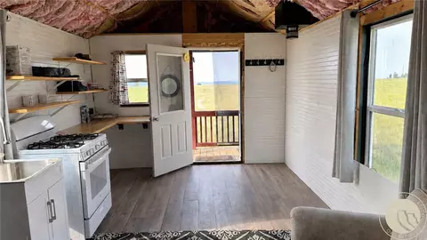 Entry Way - 110 Snowflake Rd, Roundup, MT 59072 photo 1 of 1