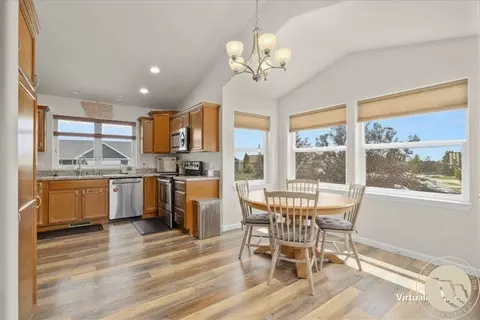 Kitchen - 3150 E Copper Rdg, Billings, MT 59106 photo 3 of 3