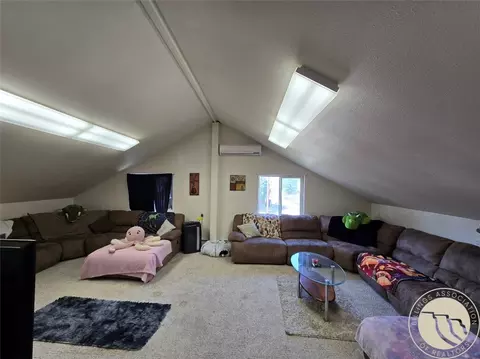 Living - 6 E Wabasha Ave, Baker, MT 59313 photo 3 of 5