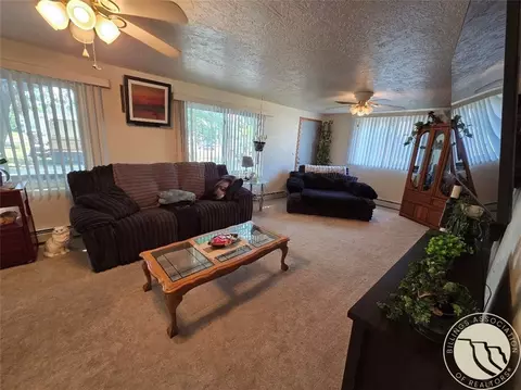 Living - 6 E Wabasha Ave, Baker, MT 59313 photo 2 of 5