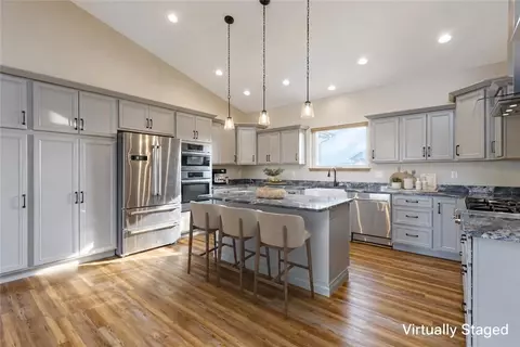 Kitchen - 7644 White Pine Cir, Billings, MT 59106 photo 2 of 8