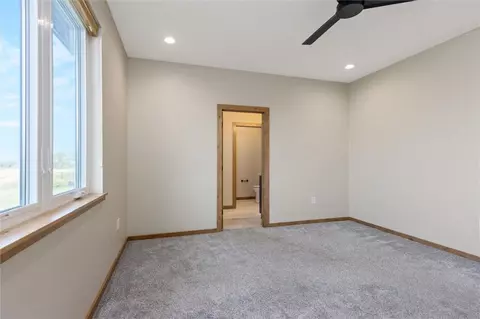 Bedroom - 7644 White Pine Cir, Billings, MT 59106 photo 3 of 7