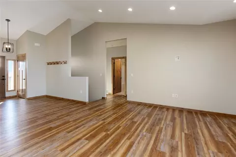 Living - 7644 White Pine Cir, Billings, MT 59106 photo 6 of 8