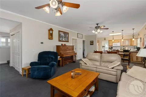 Living - 301 1st Ave, Laurel, MT 59044 photo 4 of 4