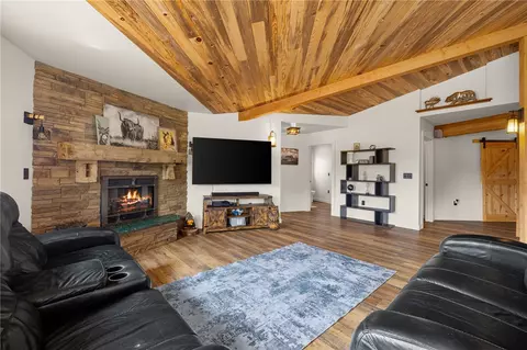 Living - 24 Mcnaley Rd, Columbus, MT 59019 photo 1 of 3