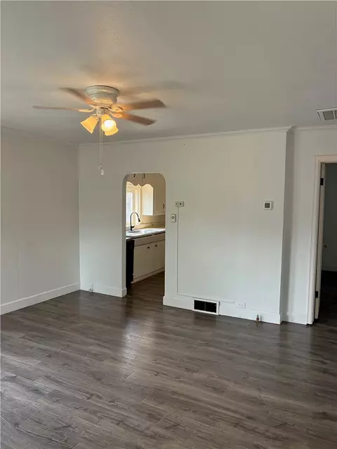 Living - 811 6th St W, Roundup, MT 59072 photo 1 of 3