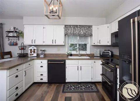 Kitchen - 2809 Meadow Dr, Laurel, MT 59044 photo 1 of 4