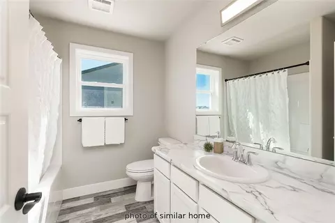 Bath - 452 Montecito Ave, Billings, MT 59105 photo 1 of 1