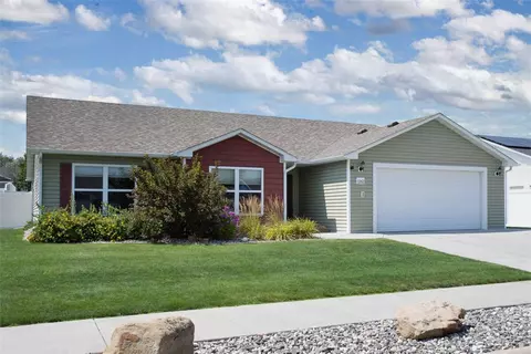 1262 Twin Lakes Dr, Billings, MT 59105